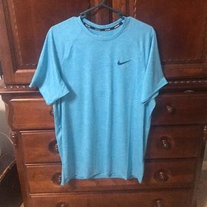 MENS NIKE DRY FIT UV 40 SWIM SHIRT SIZE MEDIUM